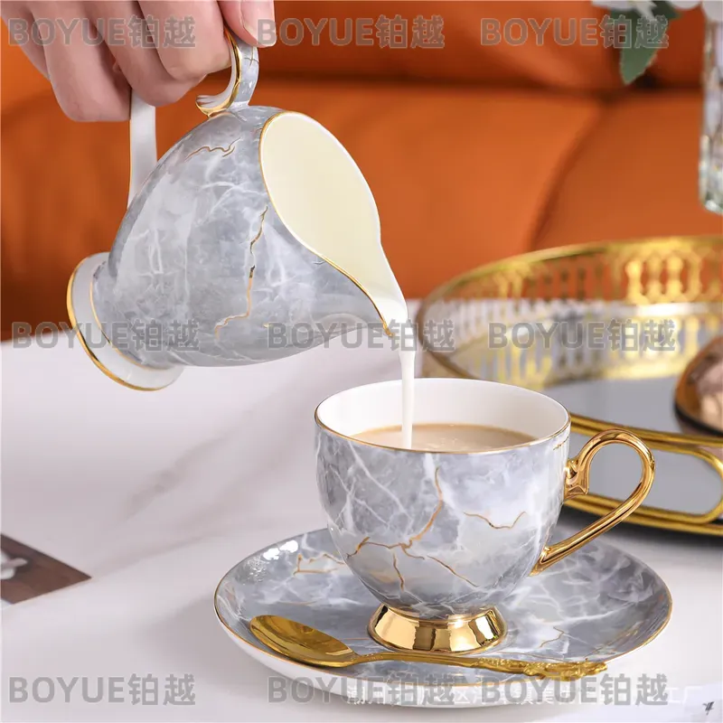 Luxury Bone China Coffee Cup a - Luxury Gift Set 评论和价格