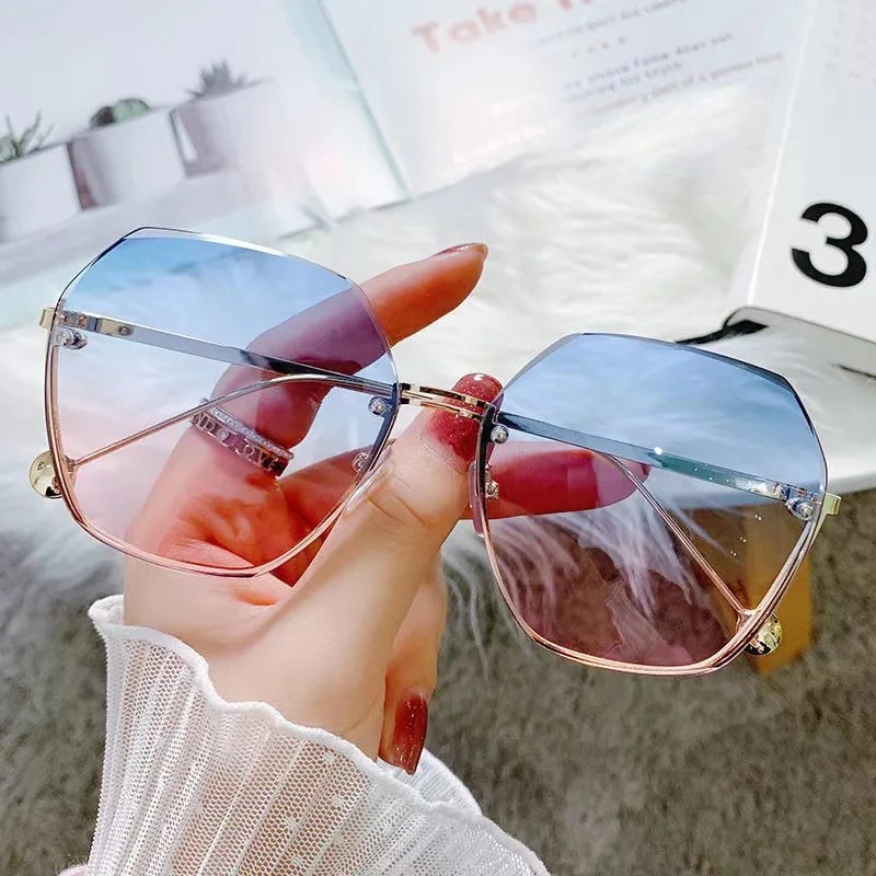Brand Design Fashion New Polyg - Designer Sunglasses 评论和价格