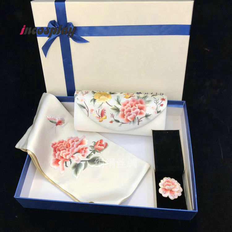 Chinese Embroidery Silk Scarf, - Luxury Gift Set 评论和价格