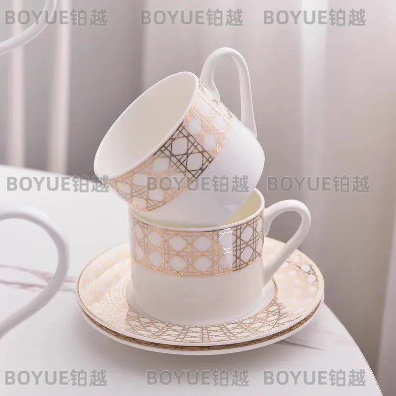 Luxury Bone China Coffee Cup S - Luxury Gift Set 评论和价格